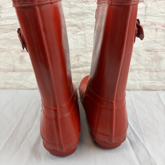 Hunter Women's 7 Red Gloss Pull-on Rubber Short Rain Boots - Picture 7 of 11